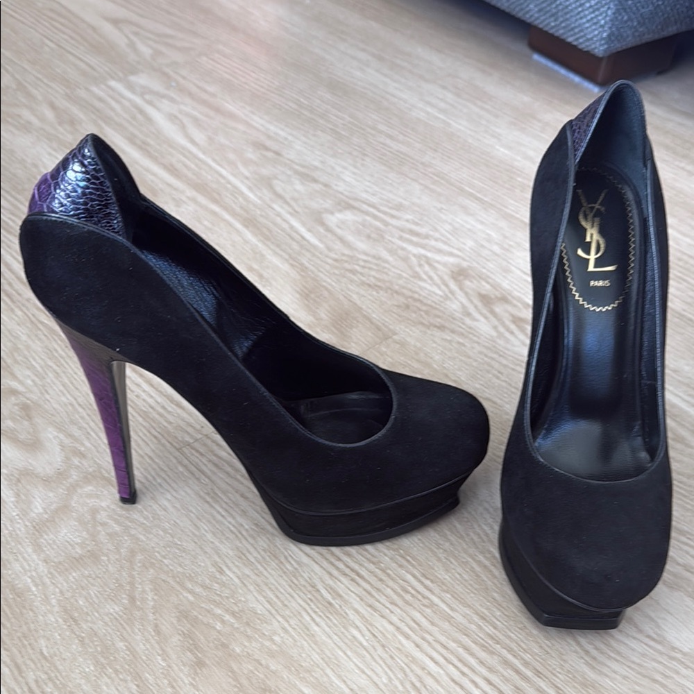Yves Saint Laurent tribtoo platform pumps Black suede and Purple ostrich